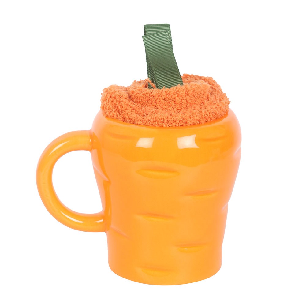 CARROT SHAPED MUG AND SOCKS SET