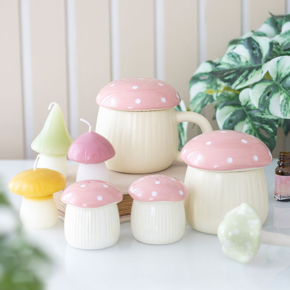 SET OF 3 PASTEL MUSHROOM CANDLES