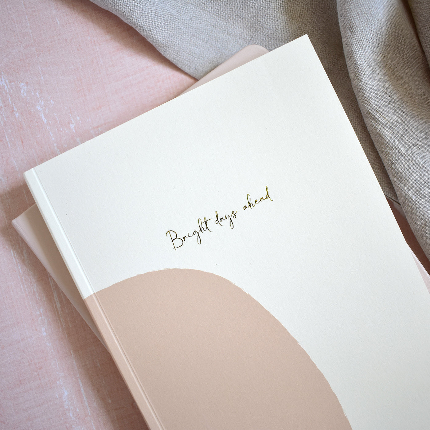 Weekly Planner Lay Flat 12 Months Undated – Arch