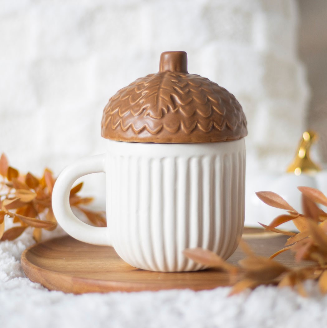 AUTUMN ACORN SHAPED MUG