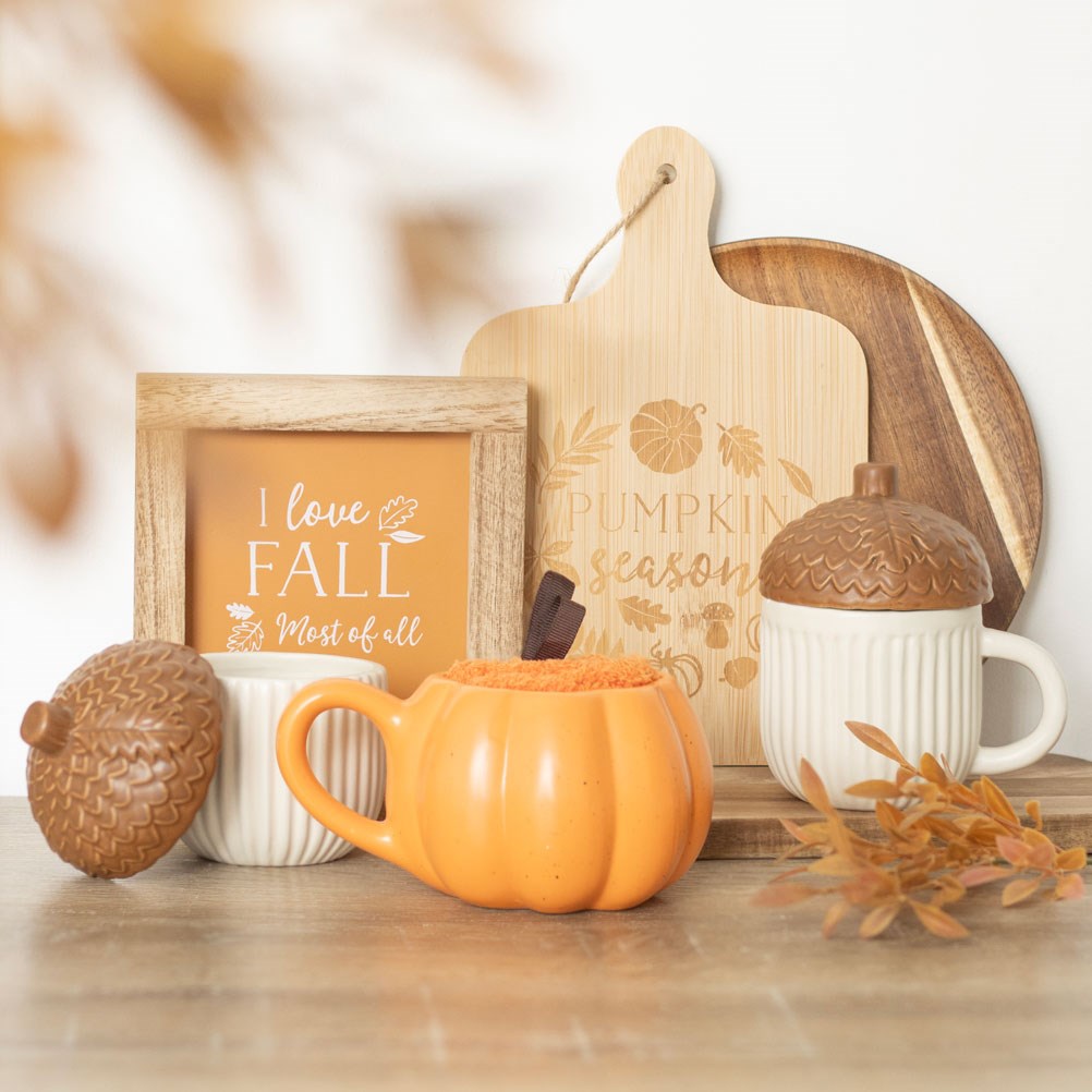 AUTUMN ACORN SHAPED MUG