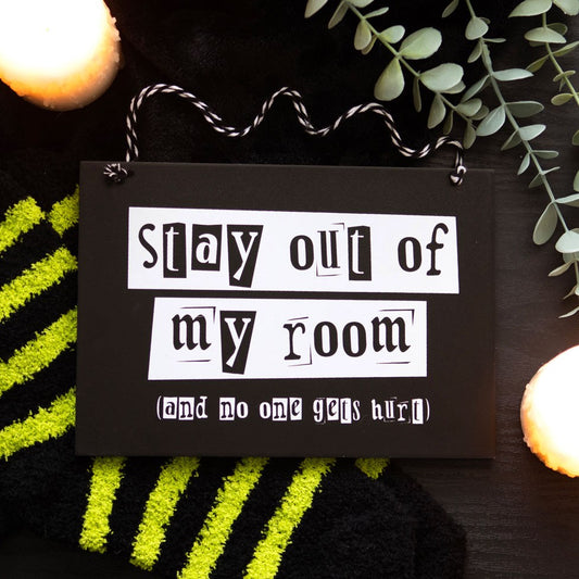 STAY OUT OF MY ROOM HANGING SIGN