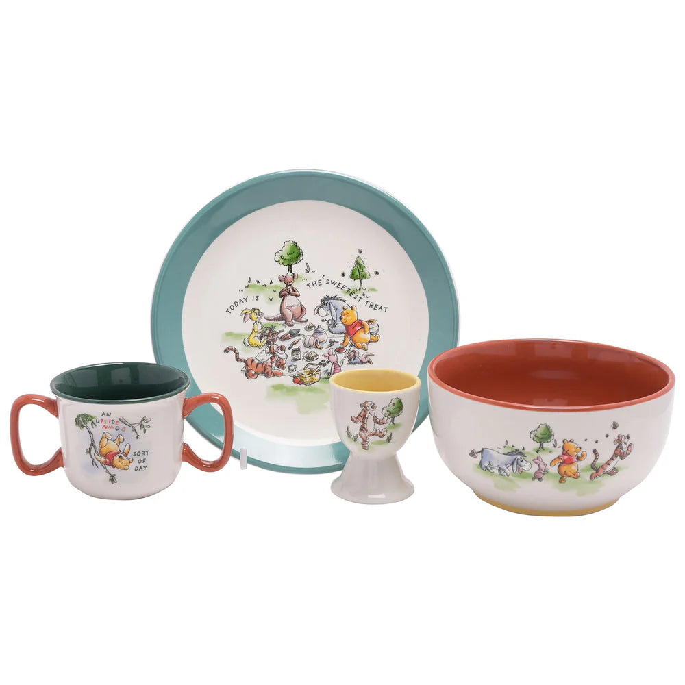 DISNEY WINNIE THE POOH CERAMIC DINNERWARE SET