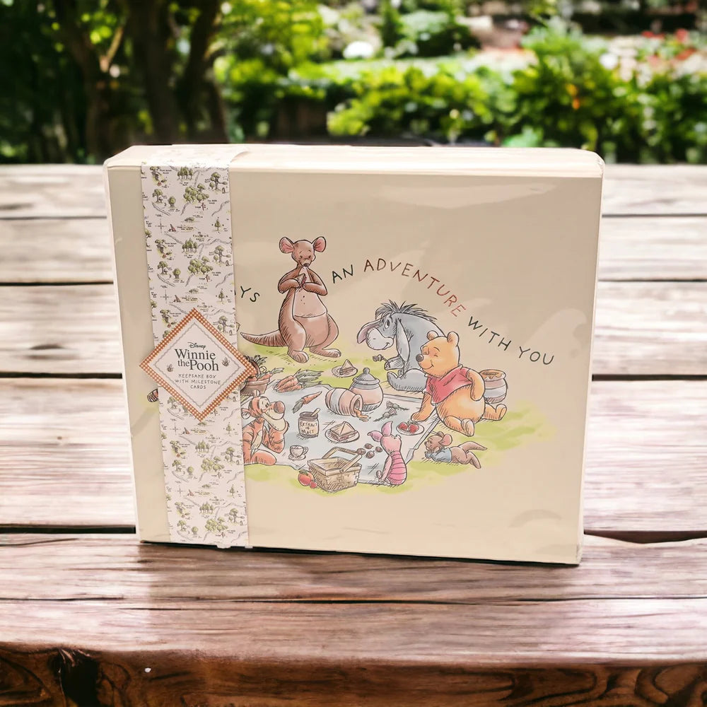 DISNEY WINNIE THE POOH KEEPSAKE BOX WITH 12 X MILESTONE CARDS