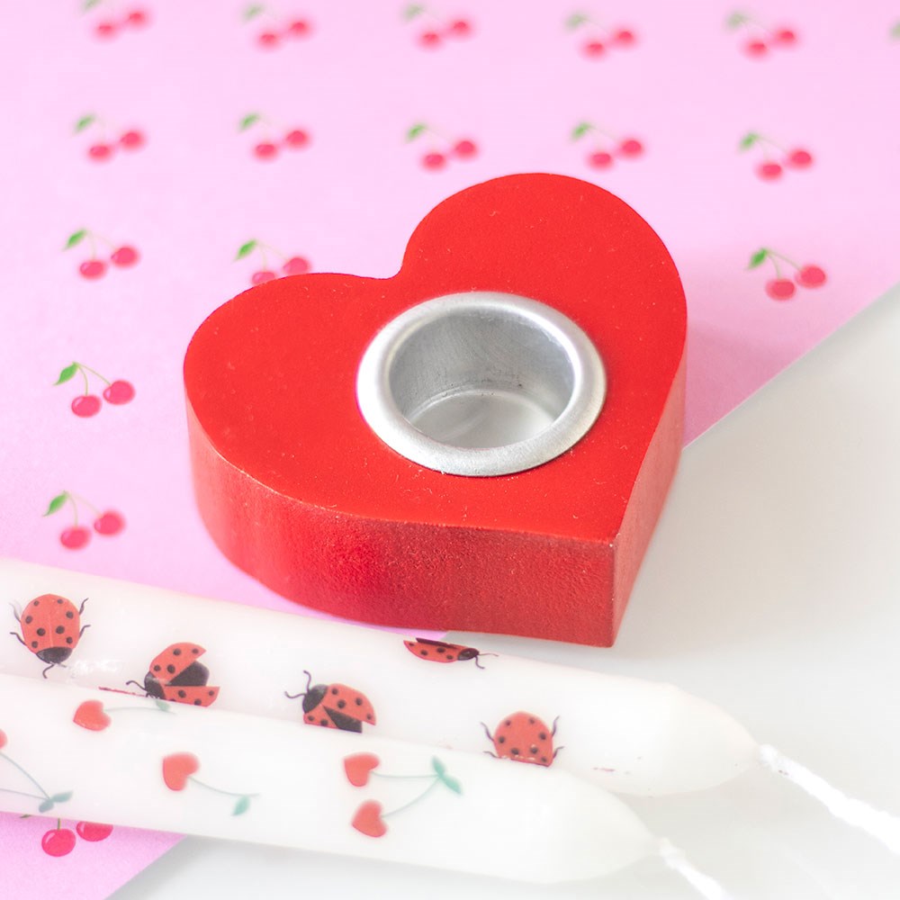 RED HEART TAPER CANDLE HOLDER