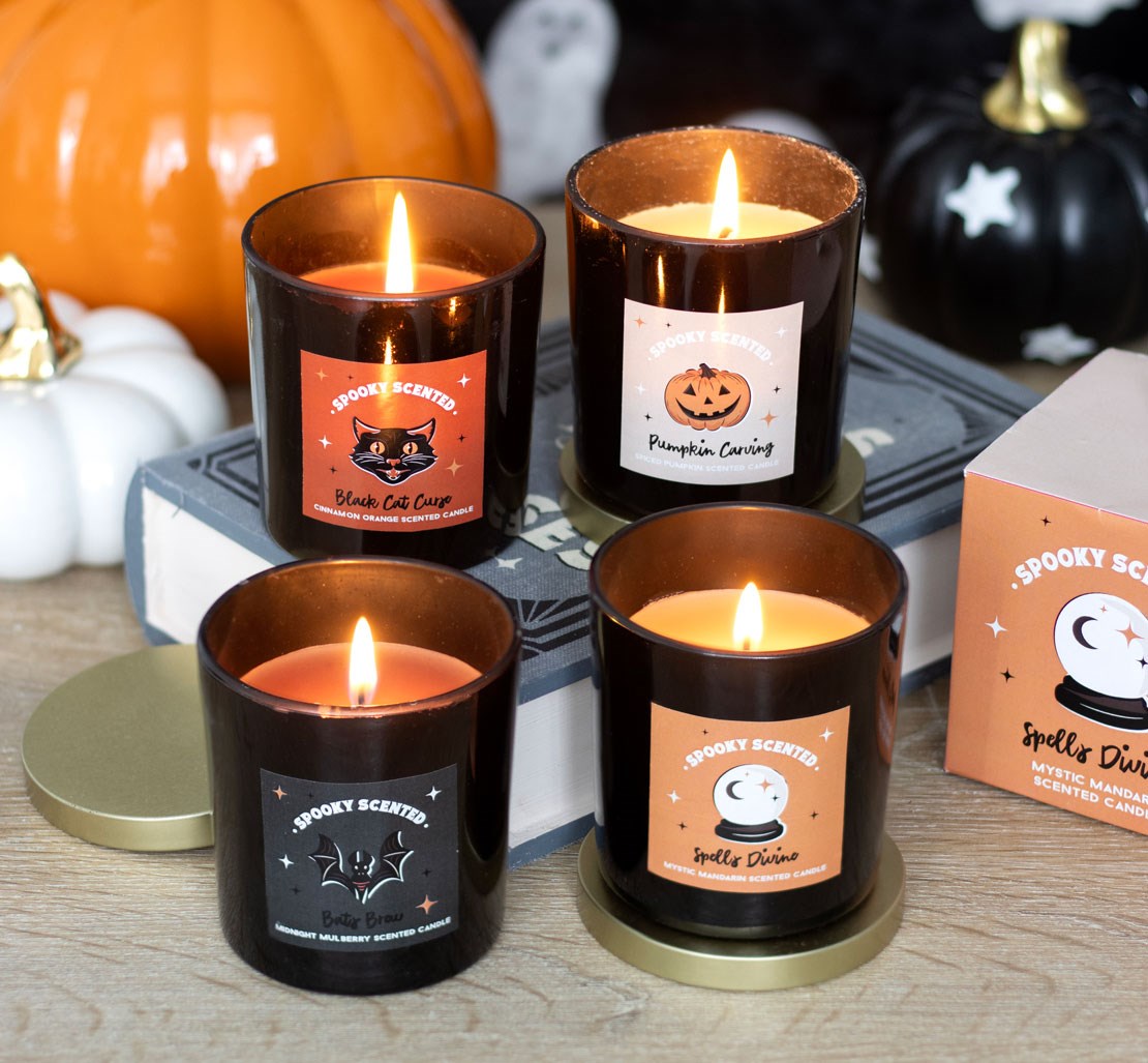 BLACK CAT CURSE CINNAMON ORANGE CANDLE