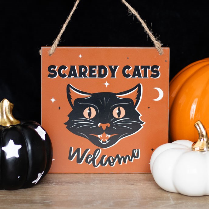 SCAREDY CATS WELCOME HANGING SIGN