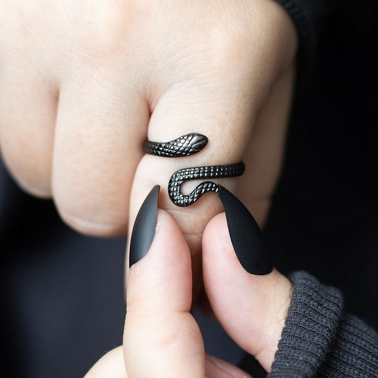 ADJUSTABLE SNAKE RING